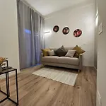Arena 40 Apartments Romeo