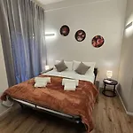 Arena 40 Apartments Romeo