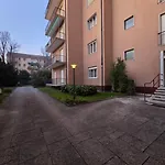 Arena 40 Apartments Romeo